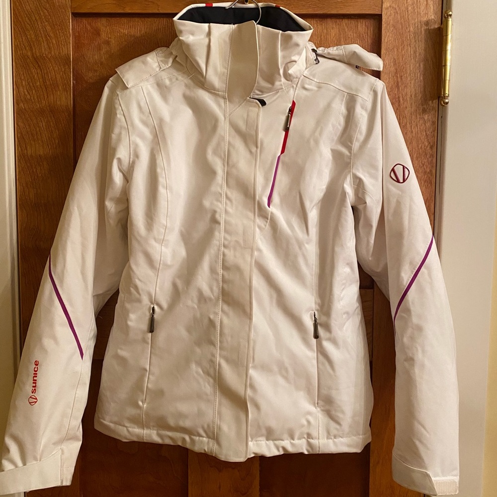 White Heavyweight Ski Jacket (S, 4-6)